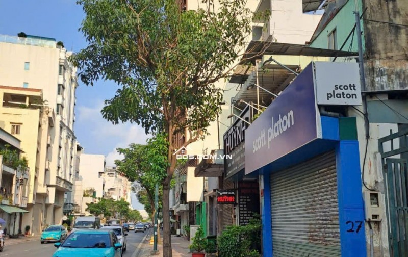 BÁN NHÀ MẶT TIỀN HỒNG HÀ TÂN BÌNH. LH:0383884135.............